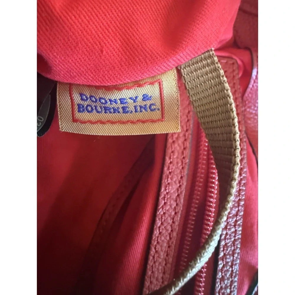 Dooney & Bourke Lucca Italian Leather Logo Lock Hobo shoulder handbag Purse